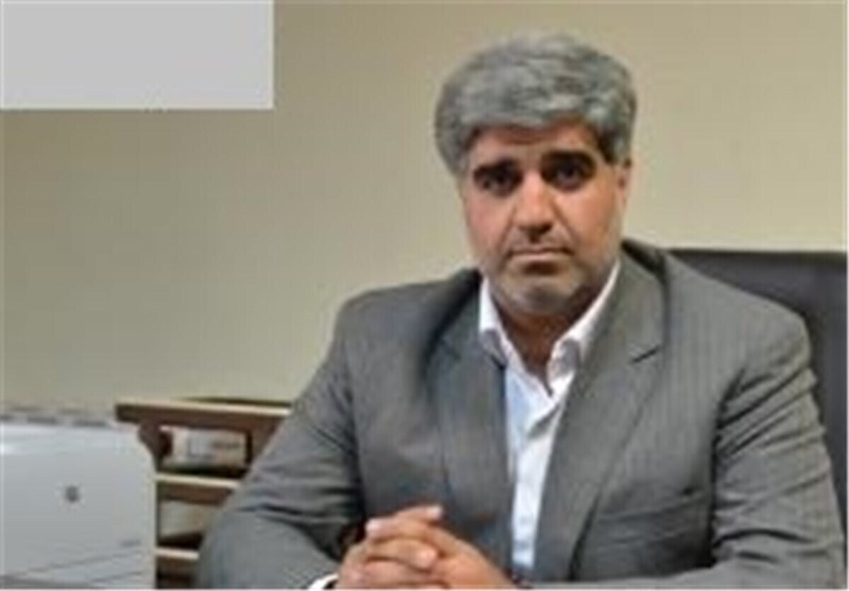 فرماندار تهران در مراسم تقدیر از مشاورین امور بانوان دستگاه‌های مختلف گفت: مشاورین امور زنان و خانواده نباید صرفا پیگیری امور را انجام دهند بلکه بایستی به سمت تصمیم سازی و اجرا حرکت کنند.