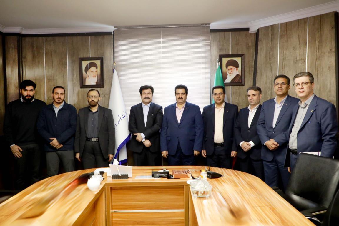 تفاهم‌نامه همکاری معاونت توسعه روستایی و مناطق محروم کشور و این بانک امضا شد