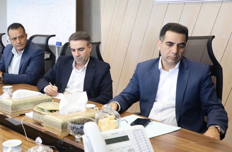 ارتقای خدمات و محصولات به طور مستمر در بانک رفاه کارگران دنبال میشود ارتقای خدمات و محصولات به طور مستمر در بانک رفاه کارگران دنبال میشود