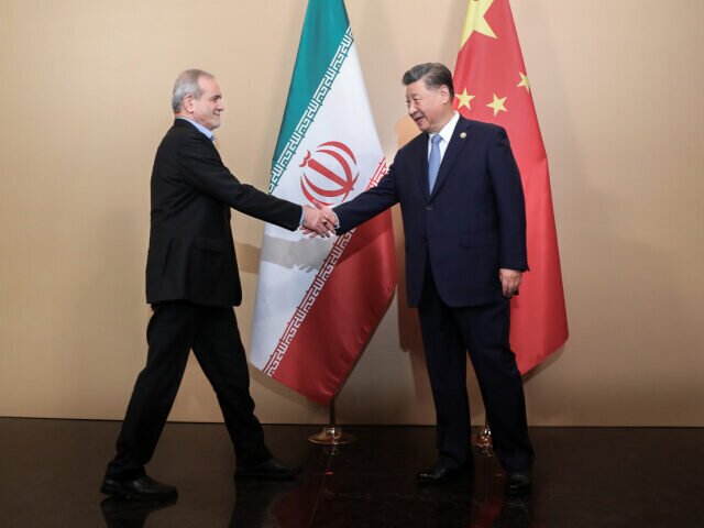 عملیاتیشدن توافق ۲۵ ساله؛ تقویت نگاه راهبردی ایران و چین عملیاتیشدن توافق ۲۵ ساله؛ تقویت نگاه راهبردی ایران و چین