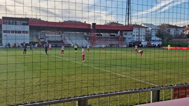 اقدام جالب در فوتبال ترکیه؛ بازیکنان حقوق نگرفتند، بازی نکردند!