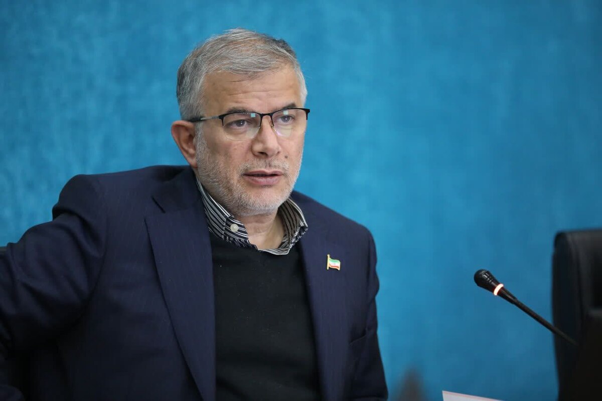 استاندار البرز با تأکید بر اولویت معیشت مردم در سیاست‌های دولت، از تأمین مناسب کالا‌های اساسی و ذخایر کافی مایحتاج ضروری در استان خبر داد و گفت: در حال حاضر هیچ‌گونه کمبودی در حوزه اقلام ضروری مردم وجود ندارد و وضعیت بازار به‌صورت مستمر رصد و مدیریت می‌شود.