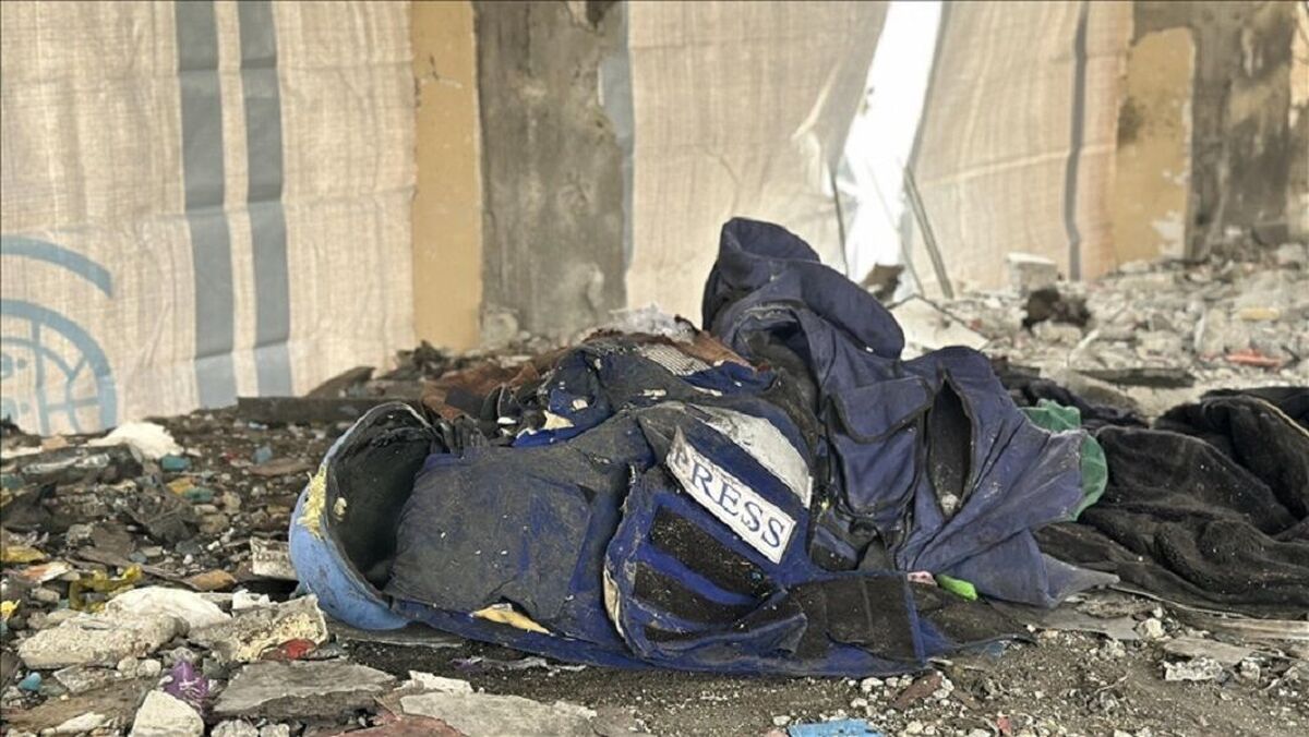 منابع خبری گزارش دادند که در سال جاری میلادی که در واپسین ساعات آن هستیم، ۵۶ خبرنگار در غزه به شهادت رسیدند و آمار کلی شهدای خبرنگار از زمان آغاز جنگ تاکنون به ۲۷۵ نفر رسید.