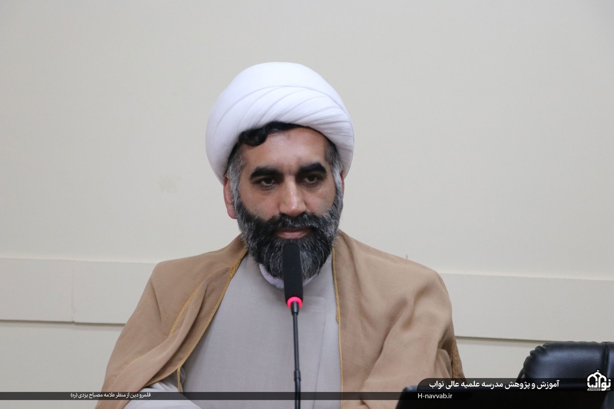 مرحوم آیت‌الله مصباح یزدی به مثابه یک فیلسوف و فقیه در مواجهه با مسائل سیاسی ــ اجتماعی جامعه اسلامی دغدغه بنیادین نظام‌سازی در بستر اندیشه اسلامی را پیگیری می‌کردند؛ این نگاه و پیگیری بنیادین ویژگی‌ای بود که رهبرمعظم‌انقلاب به آن در اشاره به شاخصه‌های برجسته آیت‌الله مصباح برشمرده‌اند. 