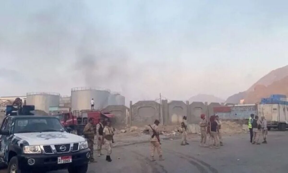 منابع خبری از آغاز خروج نیروهای اماراتی از فرودگاه بین‌المللی الریان در المکلا خبر دادند.