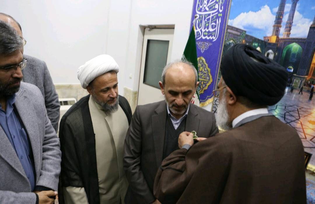 دفاع مقدس ۱۲روزه اقتدار جمهوری اسلامی را بر همگان آشکار کرد/ توجه ویژه به بازنمایی هویت دینی در تولیدات رسانهای دفاع مقدس ۱۲روزه اقتدار جمهوری اسلامی را بر همگان آشکار کرد/ توجه ویژه به بازنمایی هویت دینی در تولیدات رسانهای