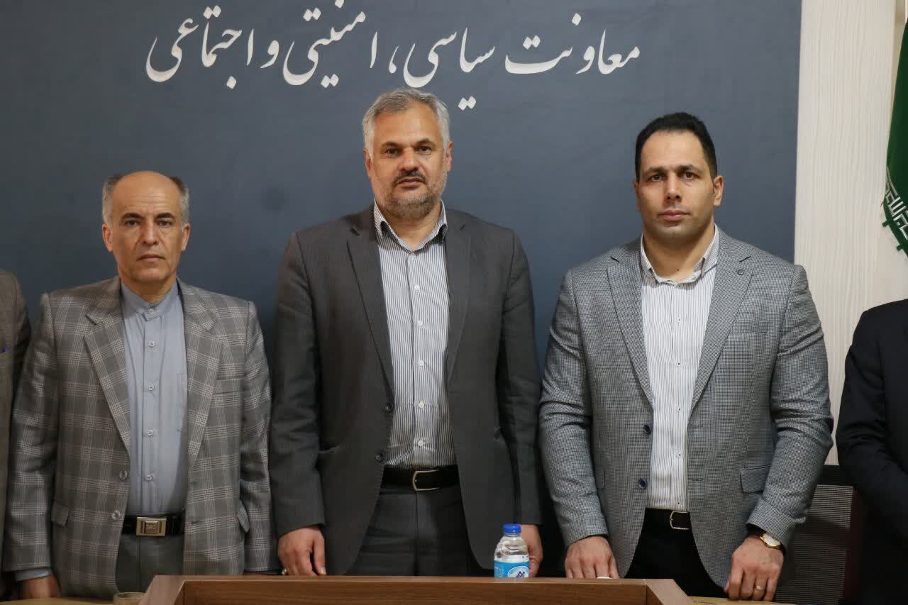 دیدار صمیمی معاون سیاسی، امنیتی و اجتماعی استاندار با قهرمان المپیک +تصاویر