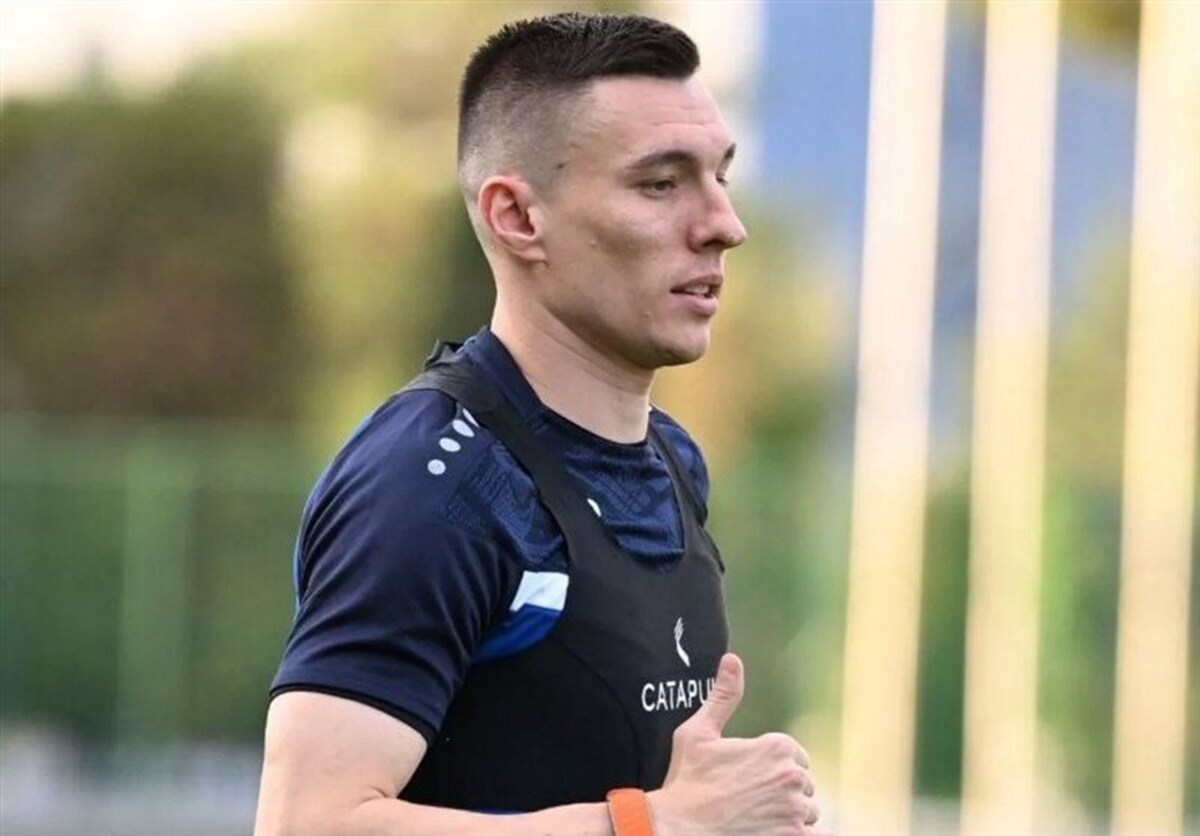 قرارداد رسمی پرسپولیس با مهاجم تیم ملی ازبکستان امضا شد