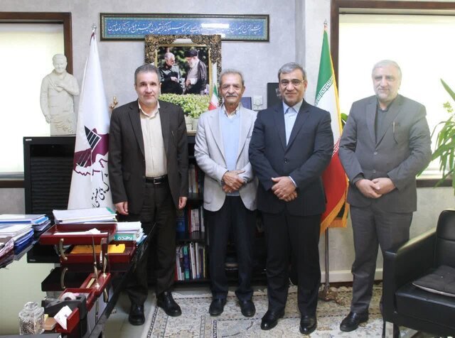 توسعه زیرساختها از اولویتهای اصلی رشد صنعتی شرق کشور است توسعه زیرساختها از اولویتهای اصلی رشد صنعتی شرق کشور است