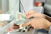 قیمت دلار رسمی به کانال ۱۲۰ هزار تومانی بازگشت