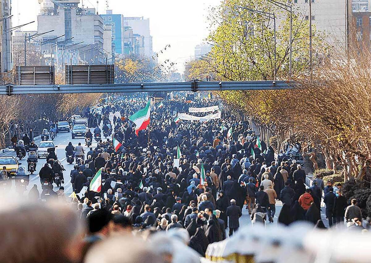 فتنه‌های انقلاب؛ آزمون الهی برای ملت برگزیده