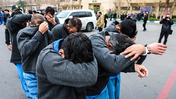 دستگیری لیدرهای اصلی اغتشاشات چهارمحال و بختیاری دستگیری لیدرهای اصلی اغتشاشات چهارمحال و بختیاری