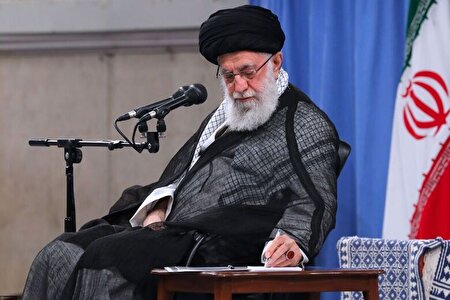 پیام تسلیت رهبر انقلاب به حضرت آیت‌الله سیستانی درپی درگذشت برادر ایشان