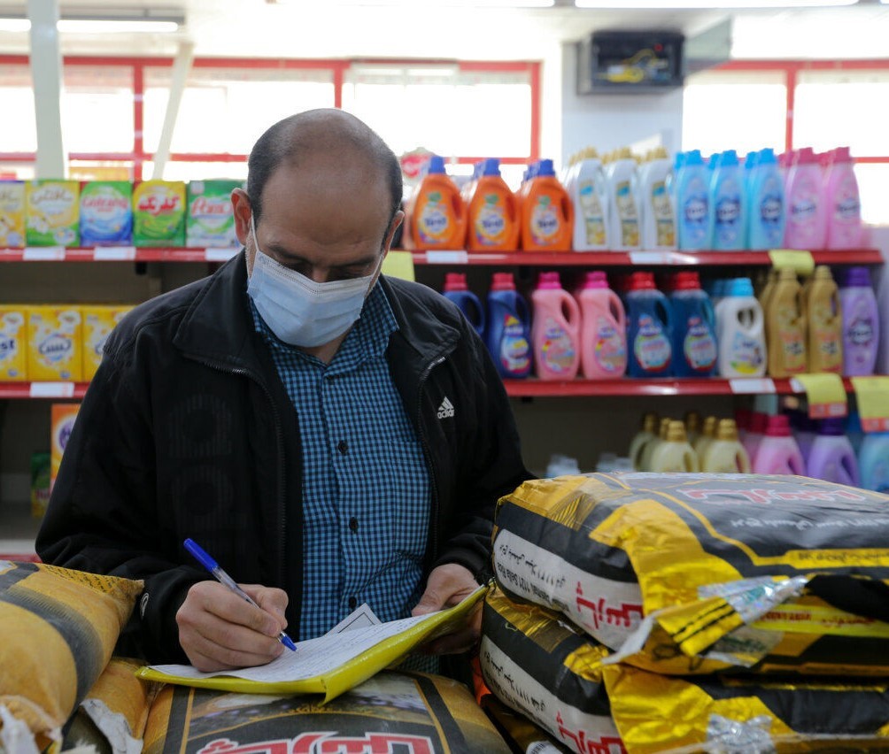 بیشترین تخلف فروشندگان اقلام کالابرگی در مشهد گران فروشی است بیشترین تخلف فروشندگان اقلام کالابرگی در مشهد گران فروشی است