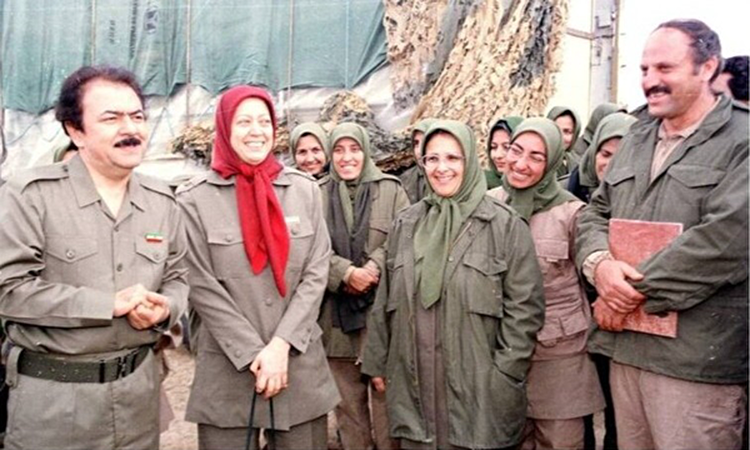 ببینید | قربانی‌کردن اعضای منافقین توسط رجوی