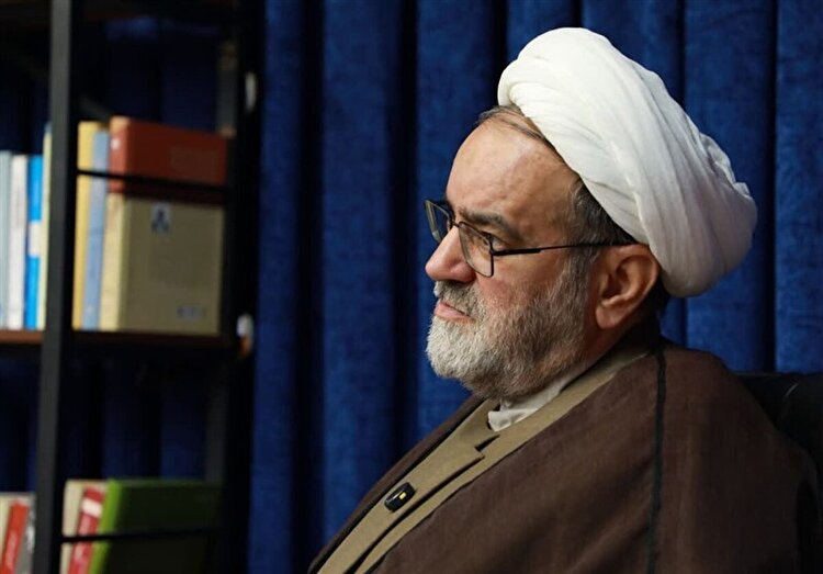 بدون نظام‌سازی، حرکت تمدنی ممکن نیست/ انقلابی بودن شعار نیست، یک سبک رفتار است/ مرجعیت علمی بانوان نیازمند شجاعت علمی است