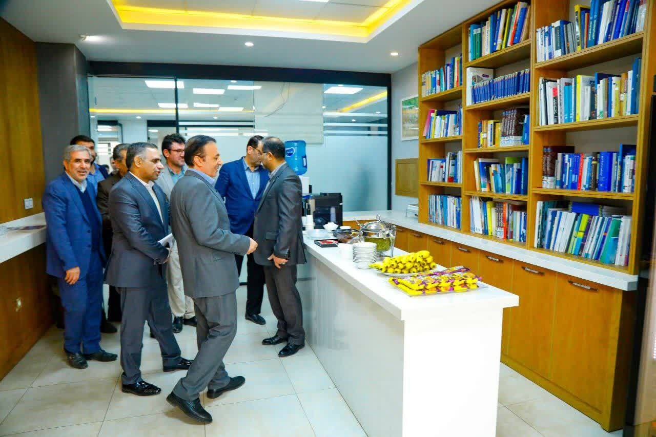 افتتاح رسمی دفتر نمایندگی صندوق ضمانت صادرات ایران در اتاق بازرگانی قزوین