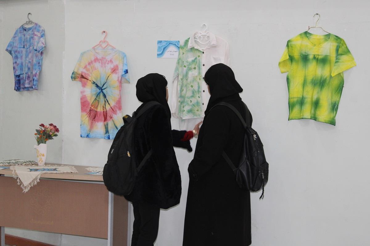 نمایشگاه آثار چاپ دستی در نگارخانه شهید شهرانی شهرکرد برپا شد