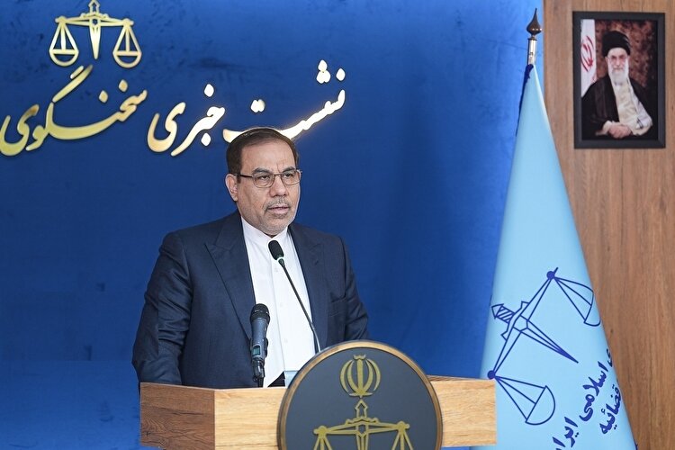 احضار ۲۲۵ متخلف ارزی