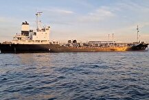 ببینید | توقیف دو شناور متخلف قاچاق سوخت در خلیج فارس