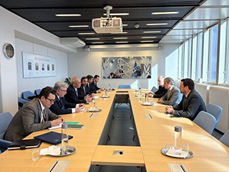 برنامه هسته‌ ای ایران، محور دیدار گروسی و سفرای ایران، چین و روسیه