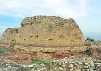 قصرشیرین به اندازه ۱۰۰ سال به کار باستان‌شناسی نیاز دارد