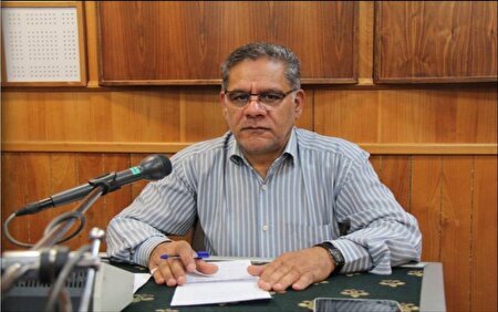 رادیو صدای حقیقت و ایستادگی مردم است