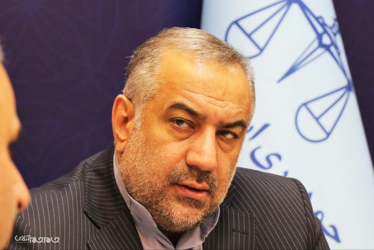 کمک به دشمن در شرایط جنگی جرم است