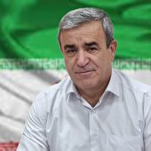 کاشت  نهال در محوطه اداره کل منابع طبیعی و آبخیزداری استان اردبیل به یاد رهبر شهید