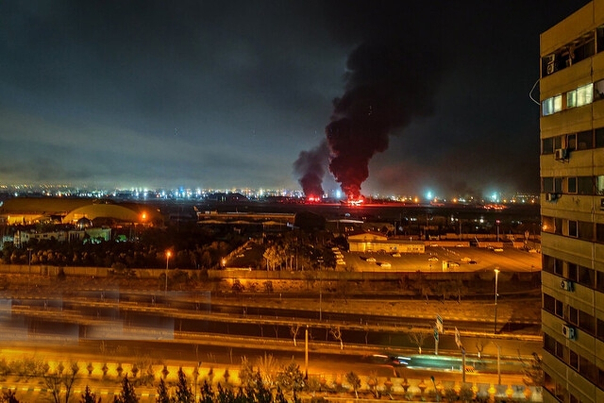 از خانه خارج نشوید | توصیه به استفاده از شیلد و ماسک CBRN