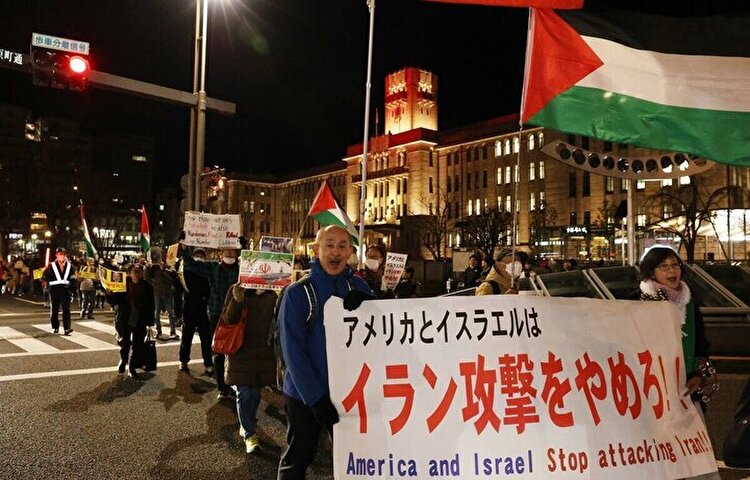 تظاهرات مردم ژاپن علیه تجاوز رژیم صهیونیستی و آمریکا به ایران