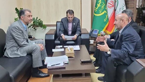 نماینده مردم دماوند، فیروزکوه و رودهن با نامدار رئیس سازمان امور اراضی کشور، دیدار و گفتگو کرد