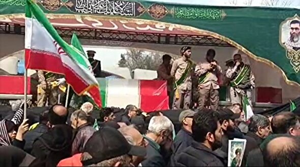 گزارش تصویری | وداع پایتخت با سرداران شهید رمضان