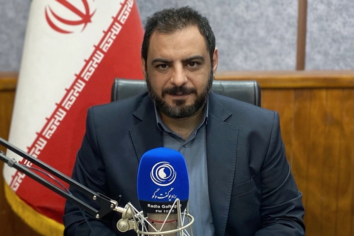 بیعت رادیو با رهبر سوم انقلاب اسلامی ایران