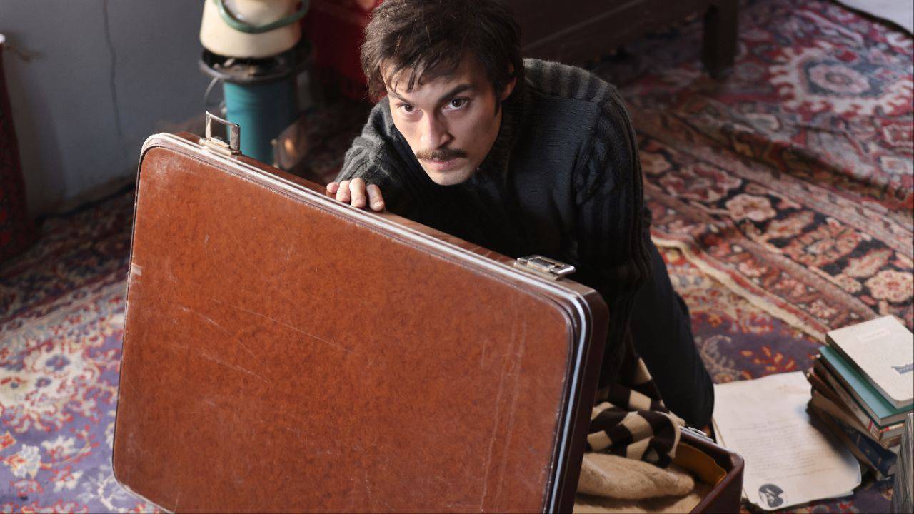 بی‌ مرز  از امشب پخش می‌شود + عکس و تیزر