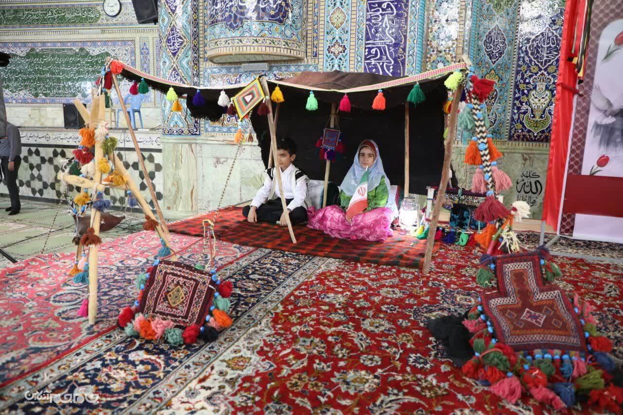 شکوه بیعت بختیاری‌های برنو به دست با رهبر انقلاب +تصاویر