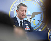 بازخواست فرمانده آمریکایی به‌علت ناتوانی دربازگشایی‌تنگه‌هرمز