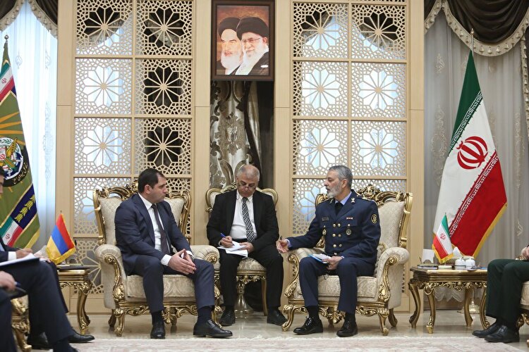 ملت و نیروهای مسلح اراده دارند تا آخر در مقابل نظام سلطه بایستند