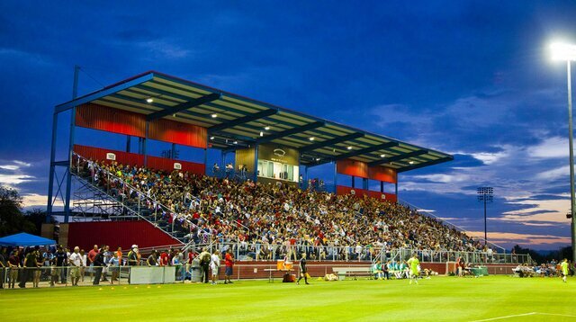 عکس | مدیر کمپ تیم ملی ایران در آمریکا: با سیاست کاری نداریم