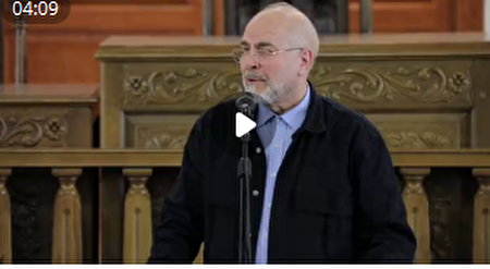 ببینید | شما از پشت میز مذاکره به ما حمله کردی