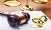 طلاق پس از خرید شکلات و پاستیل