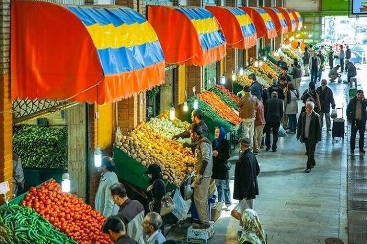مدیرعامل سازمان میادین میوه و تره بار شهرداری تهران گفت: شهروندان بدون ایستادن در صف انتظار می توانند با کالابرگ خرید کنند.