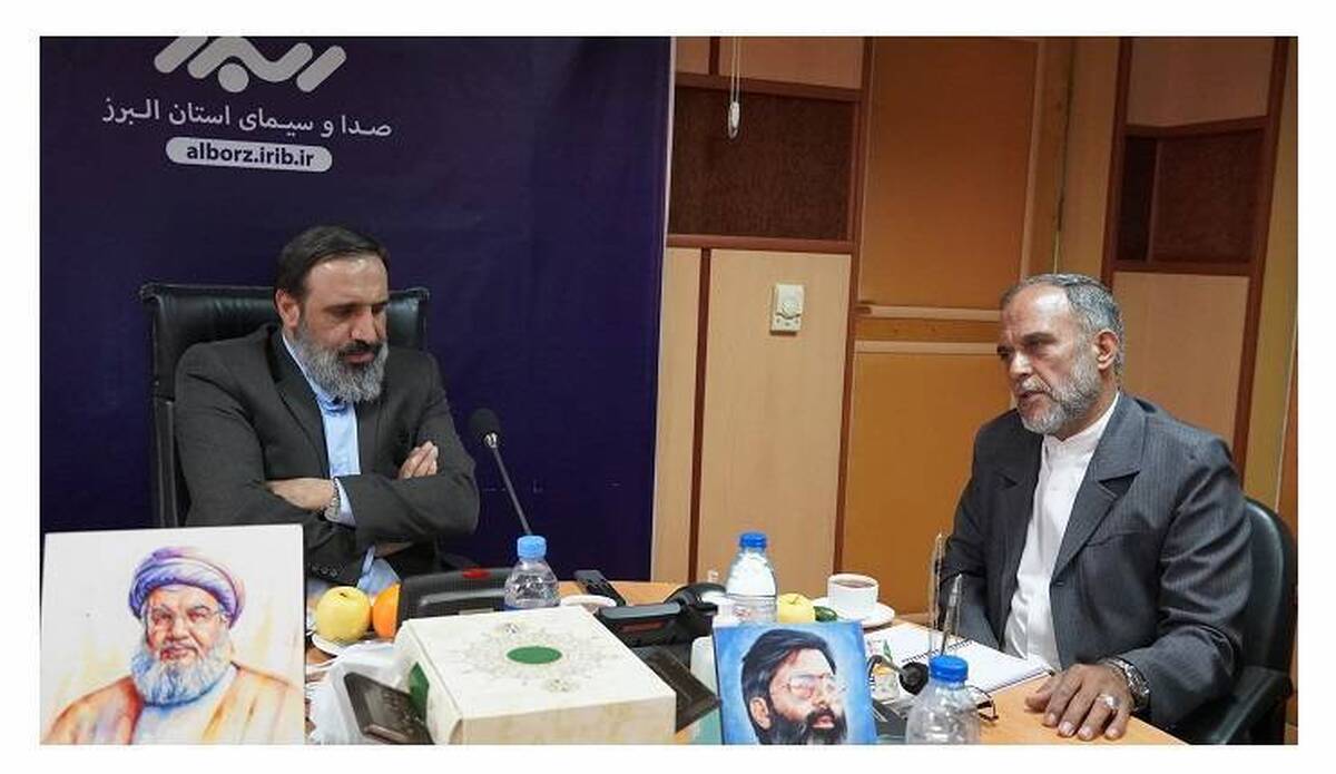 در راستای گرامیداشت دهه کرامت و ترویج فرهنگ رضوی، مدیر کانون‌های خدمت رضوی استان البرز با مدیرکل صدا و سیمای این استان دیدار و گفتگو کرد