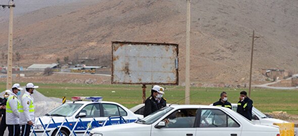 پلیس از تردد ۵۸۵ خودرو حادثهساز در جادههای خراسان رضوی جلوگیری کرد