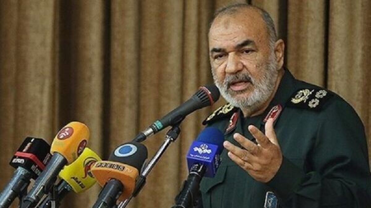 فرمانده کل سپاه پاسداران انقلاب اسلامی با بیان این‌که از سال گذشته‌ قدرت ما ده‌ها برابر توسعه پیدا کرده است، گفت: اما ببینید دشمن چه به خود اضافه کرده است؟ ما خدا را در این واقعیت‌ها می‌بینیم. چند روز است که متوجه شده‌اند نظریه ضعیف شدن ایران اشتباه بود و ایران قوی‌تر شده است.