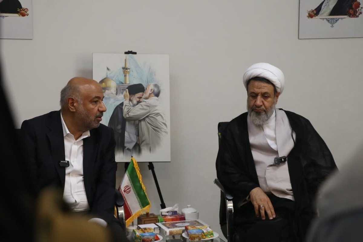 وزیر تعاون، کار و رفاه اجتماعی گفت: هدف ما حرکت به سوی تعادل اقتصادی و ایجاد فرصت‌های برابر برای اقشار مختلف جامعه است.