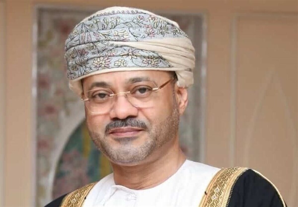 وزیر خارجه عمان به تهران سفر کرد.