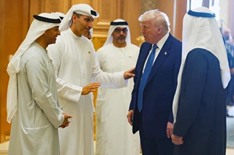 حقارت شیوخ عربی در محضر ترامپ