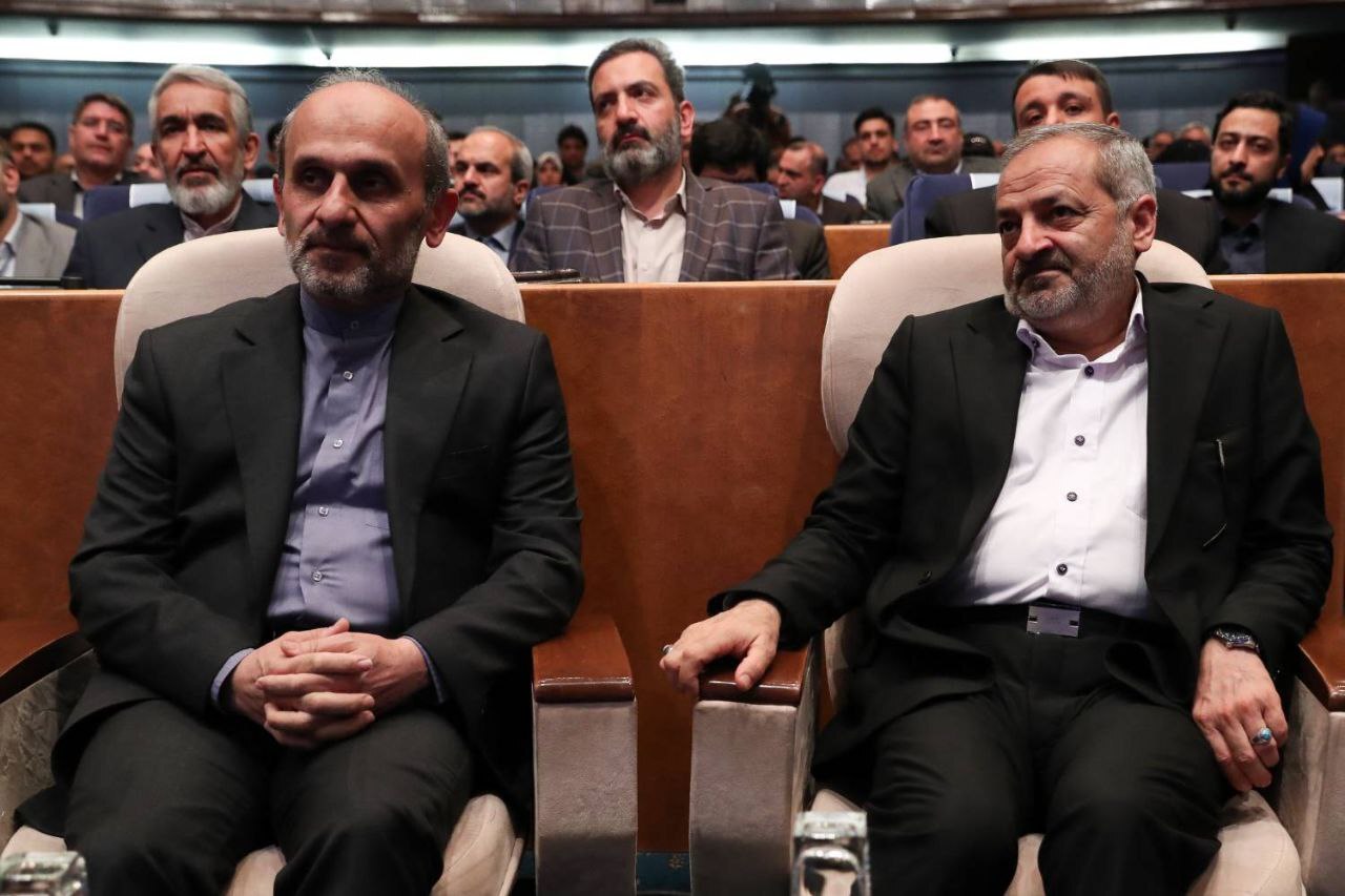 هوش مصنوعی باید قدرت پژوهش و دانش‌افزایی را افزایش دهد/ ارتقای سواد رسانه‌ای در حوزه هوش مصنوعی؛ رسالت رسانه ملی / هوش مصنوعی؛ ابزاری برخاسته از هوش طبیعی انسان / لزوم بومی‌سازی هوش مصنوعی و ارتقای این فناوری 