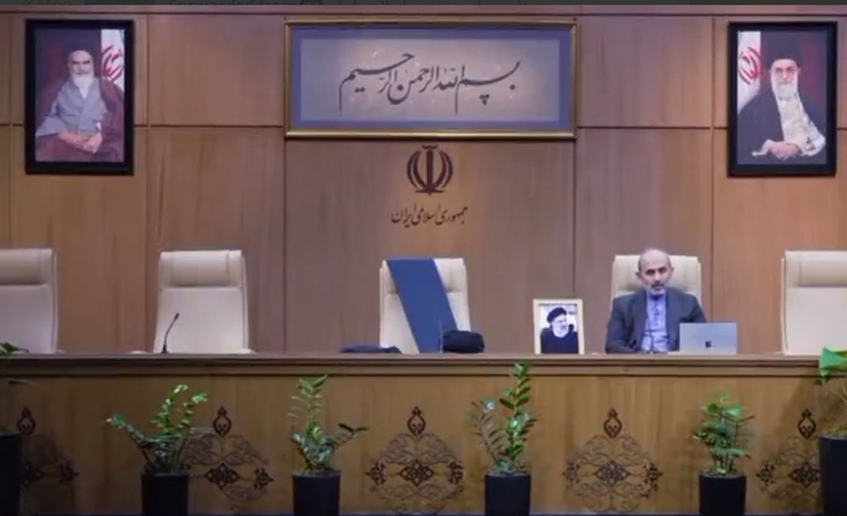 ببینید |  روایت رئیس رسانه ملی از انتشار خبر سقوط بالگرد شهید جمهور